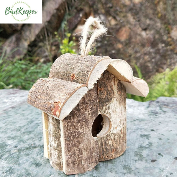 Acheter une cabane à oiseau nichoir Country Casa en bois avec un cœur